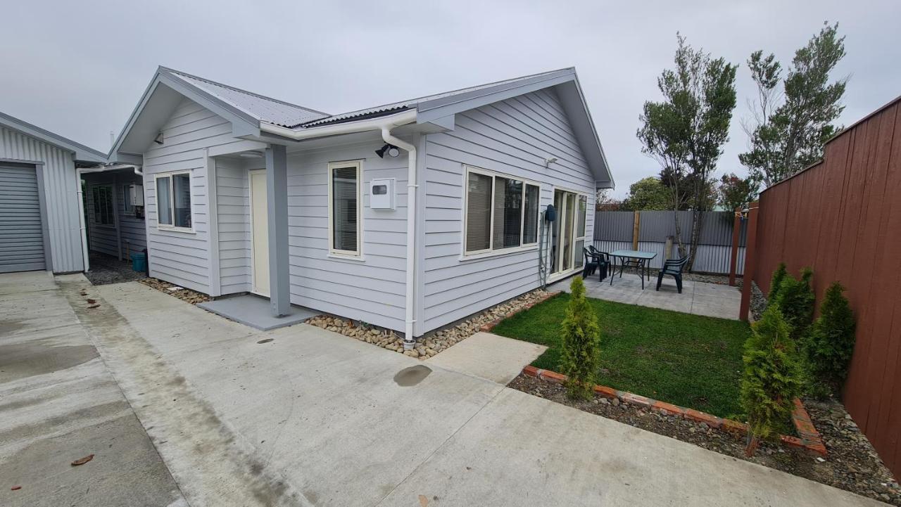 Brand New Home - Central Masterton Exterior photo